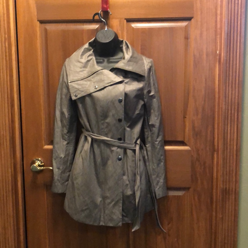 Green Trench Coat